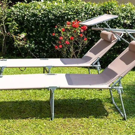 Holiday home With Lovely Garden, Tremezzina *