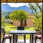 Casa Margherita, With Lovely Garden Σπίτι διακοπών