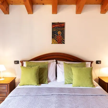Casa Margherita, With Lovely Garden * Lenno