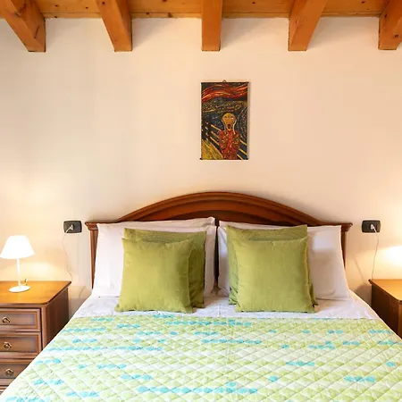 With Lovely Garden, Tremezzina Lenno