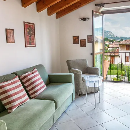 With Lovely Garden, Tremezzina Prázdninový dům Lenno