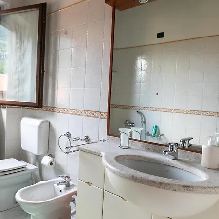 With Lovely Garden, Tremezzina * Lenno